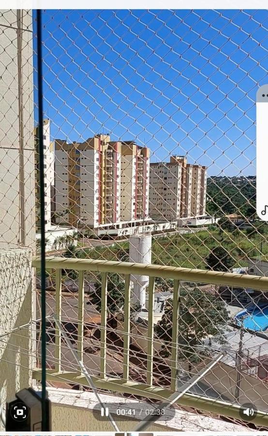 Casa da Madeira Caldas Novas Exterior foto